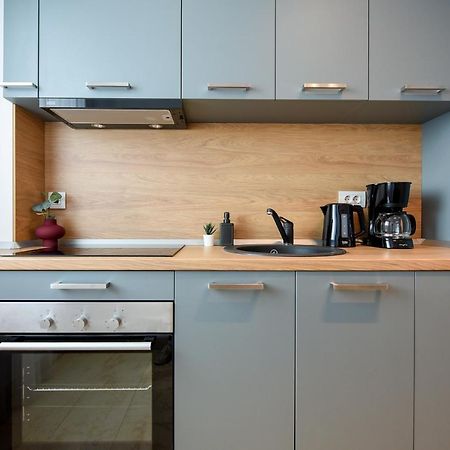Eye Candy Romexpo 2-Bedroom With Free Parking Бухарест Екстер'єр фото