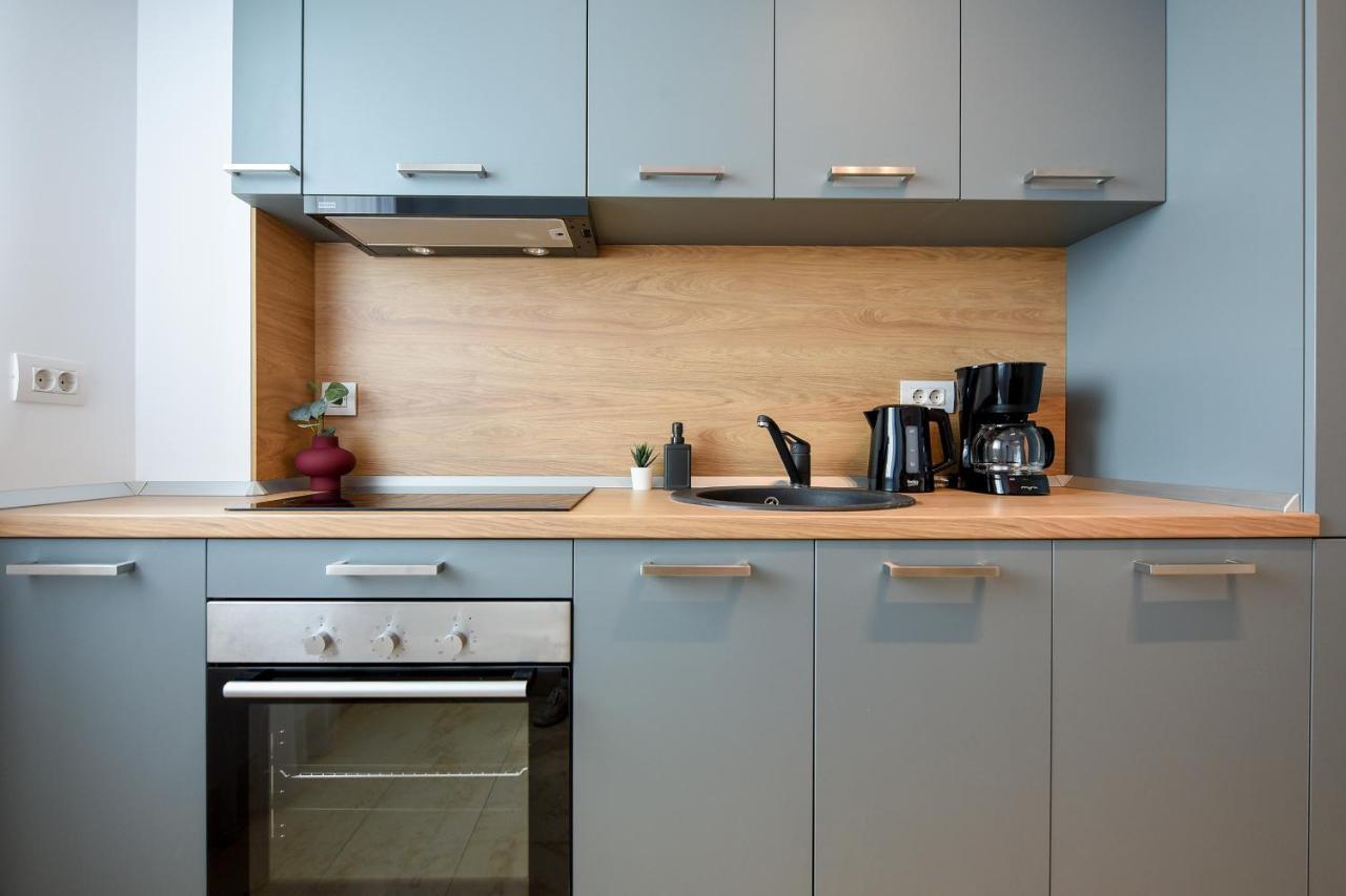 Eye Candy Romexpo 2-Bedroom With Free Parking Бухарест Екстер'єр фото